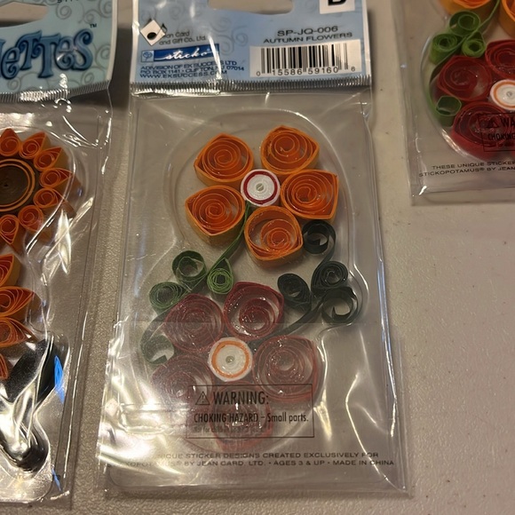 Quillett vintage for crafting also there’s a lot - Picture 3 of 4